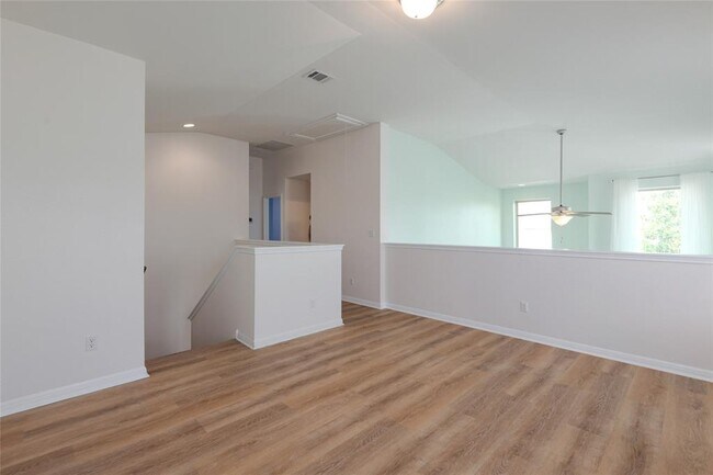 Building Photo - 432 Spanish Star Trl