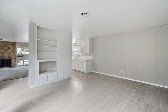 Building Photo - 6734 Barnhurst Dr