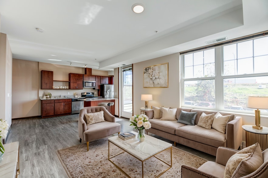 Building Photo - Capital View Apartments