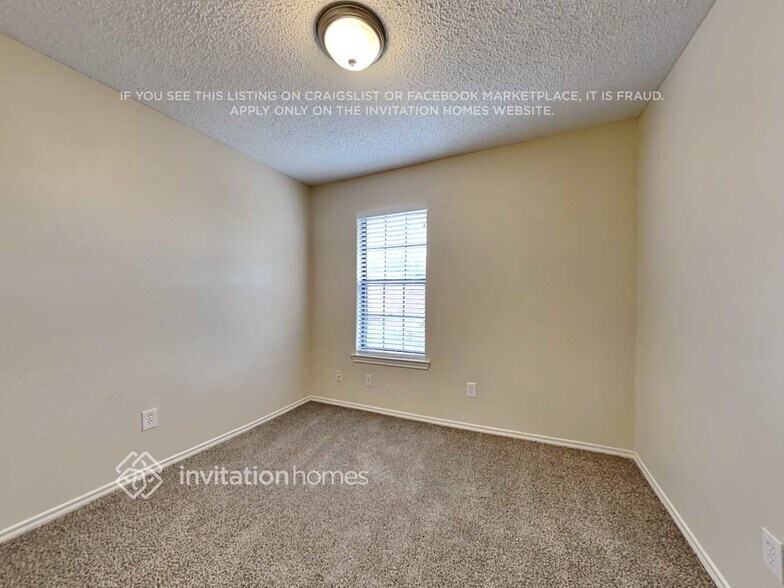 Building Photo - 2404 Beaver Run