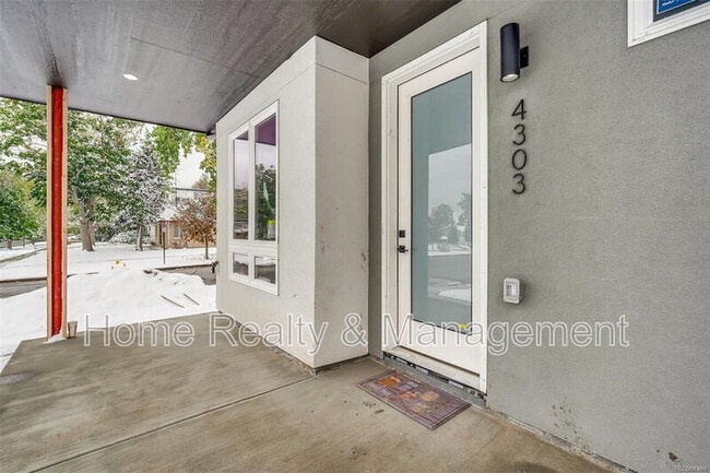 Building Photo - 4303 Navajo St