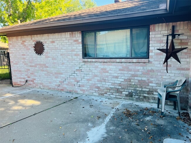 Building Photo - 1846 Michele Dr