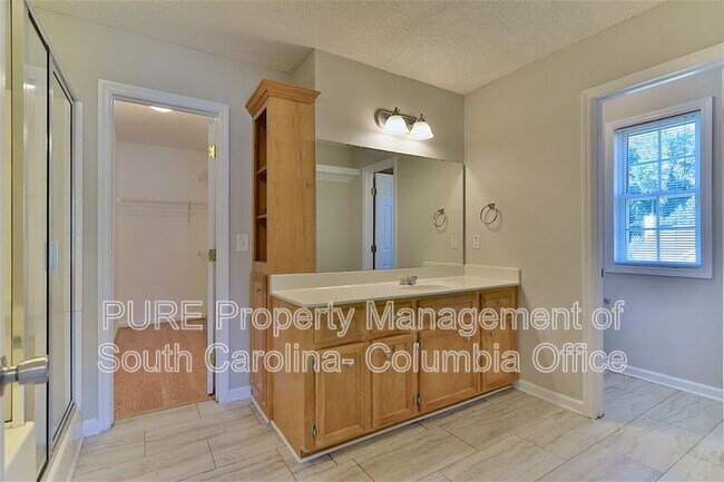 Building Photo - 20 Sugar Maple Ct