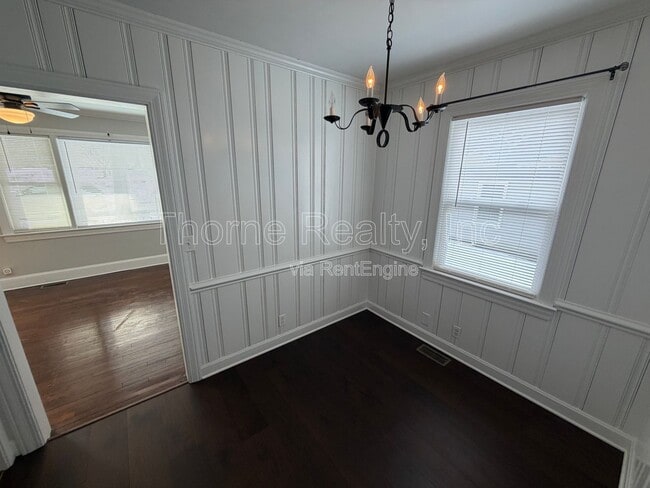 Building Photo - 1228 Griffin St