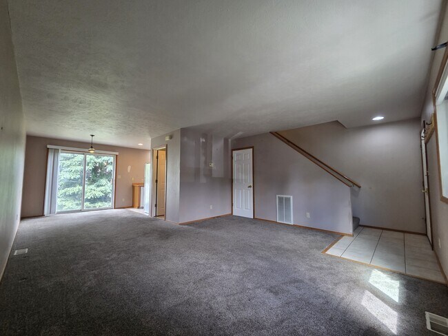 Building Photo - 111 N Pondera Ave