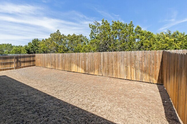 Building Photo - PM1-HH1803 Emma Naylor Ct