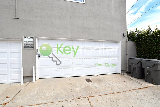 Building Photo - Pacific Beach Gem | Walking Distance to the Beach