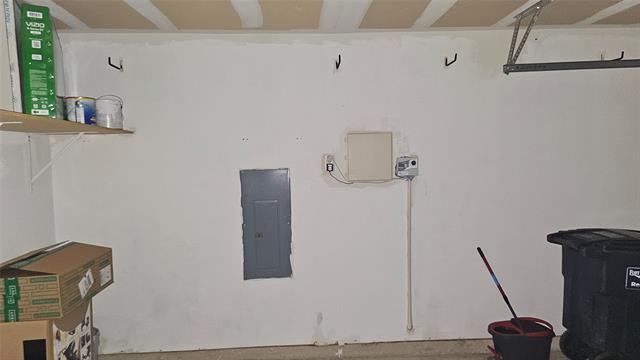 Building Photo - 9209 Whistlewood Dr