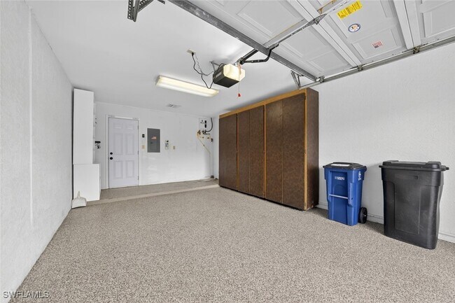 Building Photo - 13240 Tall Pine Cir