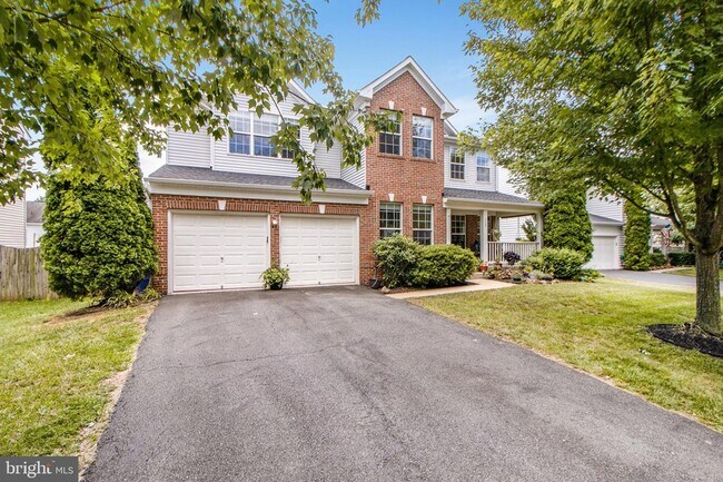 Building Photo - 115 Richard Dr SE