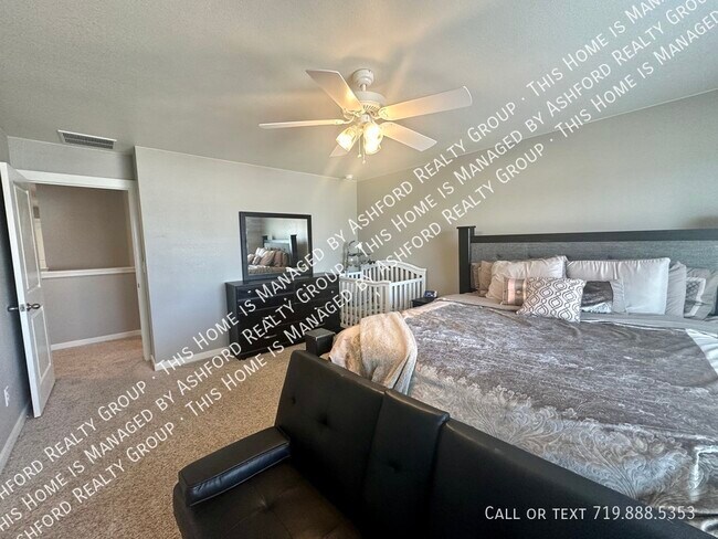 Building Photo - 10225 Castor Dr