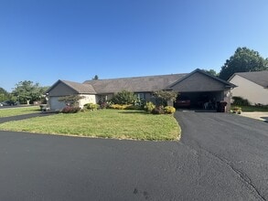 Building Photo - 5300 E Calla Rd