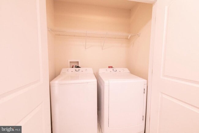 Building Photo - 15416 Lady Lauren Ln