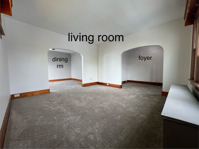 Building Photo - 31 Mathias Ave