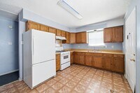 Building Photo - 406 E 34th St
