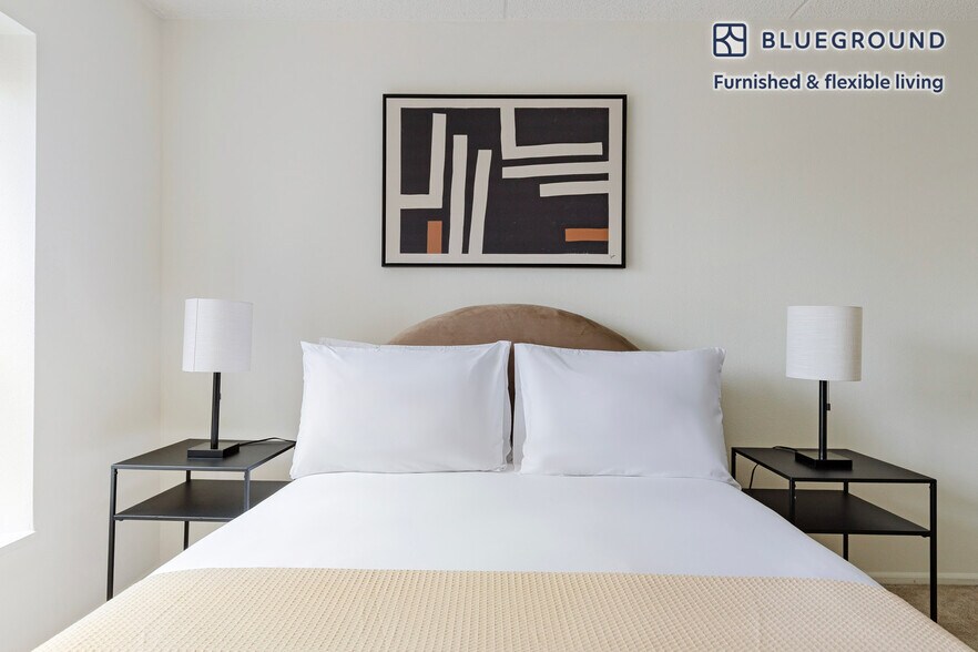 Building Photo - 444 Washington Blvd