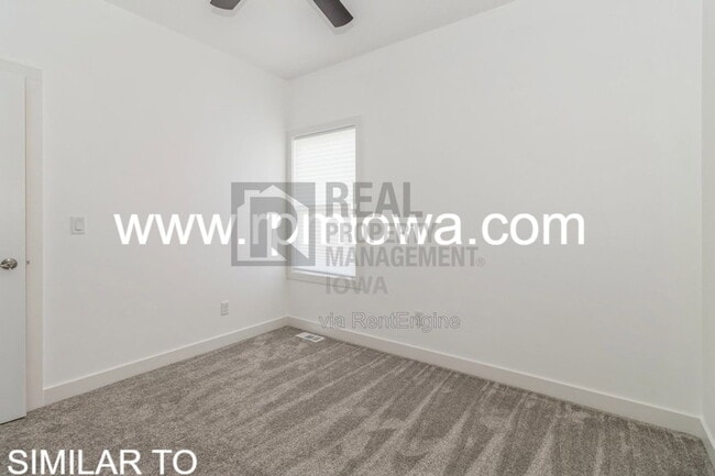 Building Photo - 8914 Hickory Dr