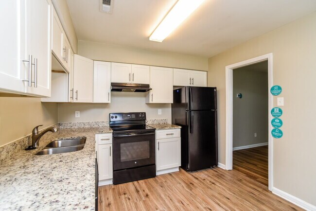 Building Photo - 6216 Bonnybrook Ln