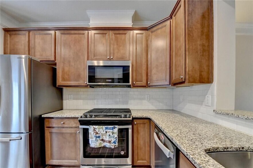 Building Photo - 777 Wexford Cove Way