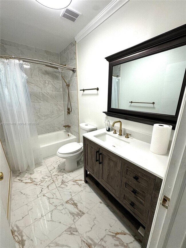 Building Photo - 5530 NW Miami Ct