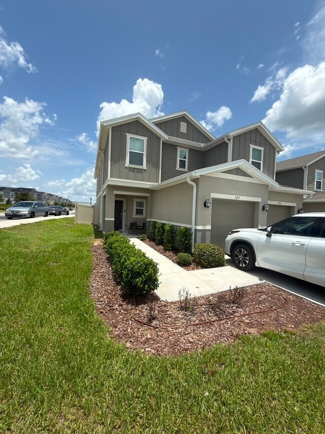 Building Photo - 577 Stoney Pointe Cir