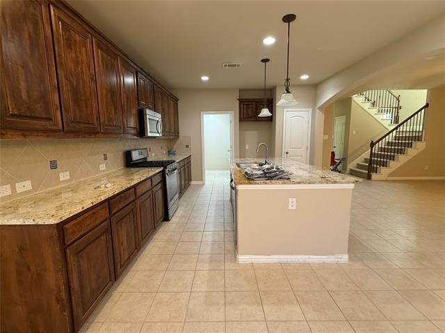 Building Photo - 309 Sir Brine Dr