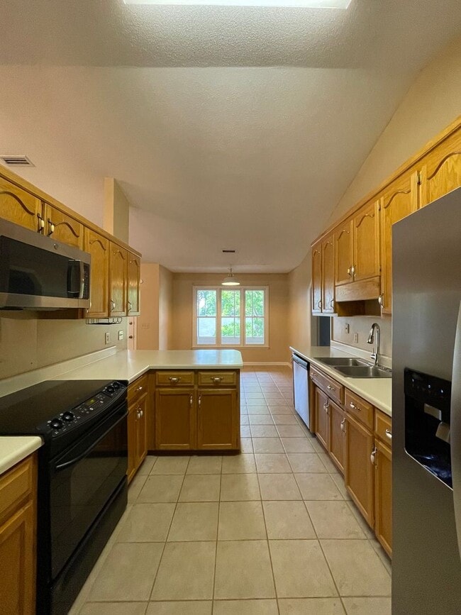 Building Photo - Quail Hollow Subdivision -  $300 OFF FIRST...
