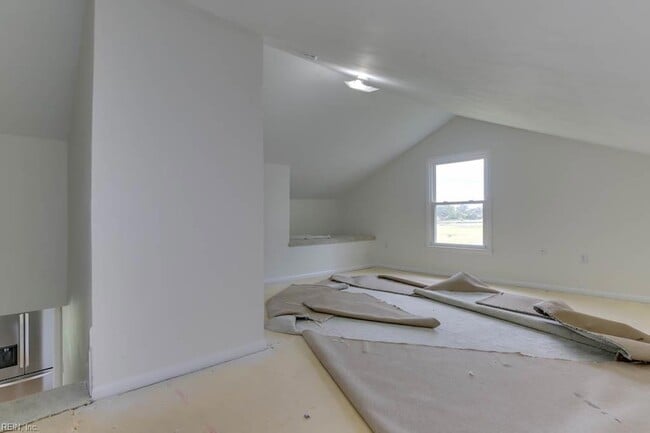 Building Photo - 2637 N Elizabeth Harbor Dr