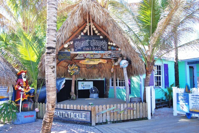 Building Photo - 201 S Seas Dr