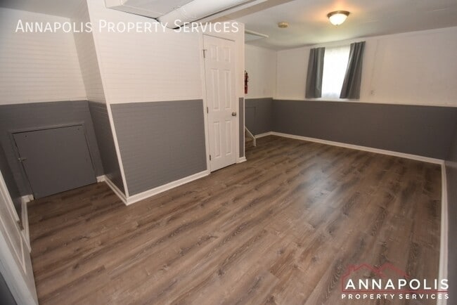 Building Photo - 1663 Canonade Ct
