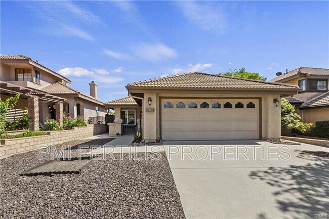 Building Photo - 7175 Summerfield Pl