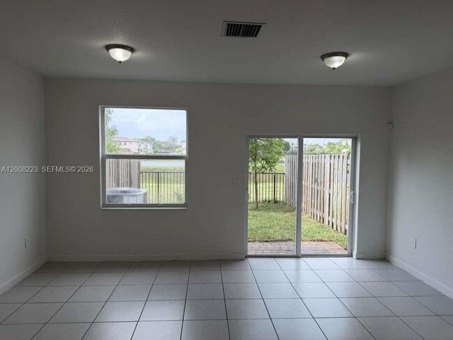 Building Photo - 12436 NW 23rd Ct