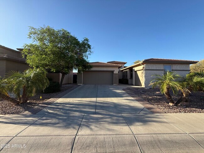 Primary Photo - 1594 W Pelican Ct