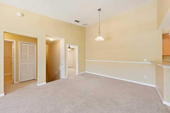 Building Photo - Beautifully Updated & Spacious 3BR/2BA Condo in a Secure Gated Community — Includes Cable, Intern...