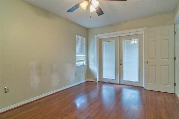 Building Photo - 5010 Larch Ln