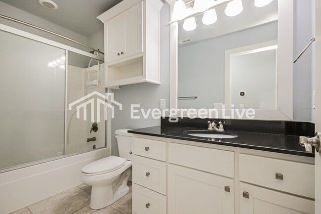 Building Photo - 6510 W Knoll View Way