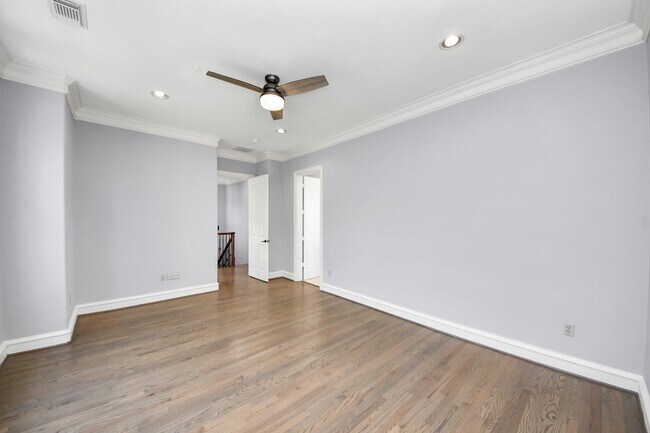 Building Photo - 5317 Feagan St