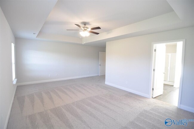 Building Photo - 2464 Bell Manor Dr SW