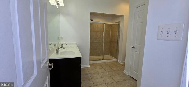 Building Photo - 5658 Virginia Ln