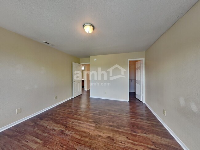 Building Photo - 14454 Banister Dr