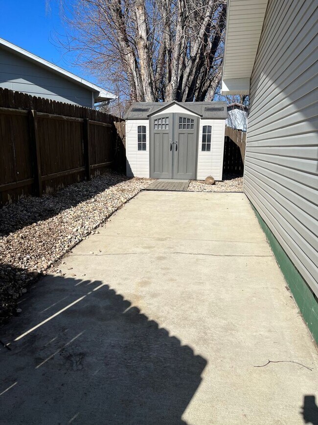 Building Photo - 4 Bed/2 Bath Rental Home in Crooks, SD!!