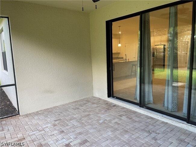 Building Photo - 9353 Glenforest Dr