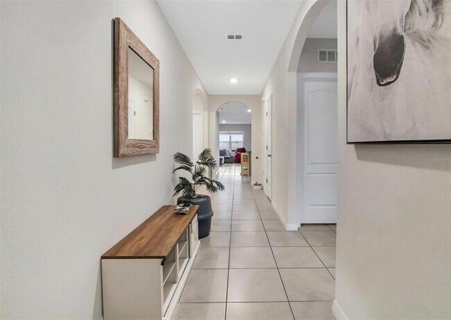 Building Photo - 5384 Hickory Downs Wy