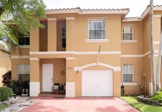 Building Photo - 873 NW 135th Ave