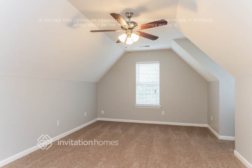 Building Photo - 115 Laporte Ln