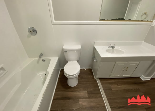 Building Photo - 3740 Marvin St