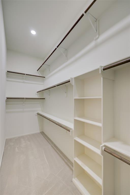 Building Photo - 5022 Coral Gables Dr