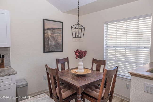 Building Photo - 839 Grand Regency Pointe