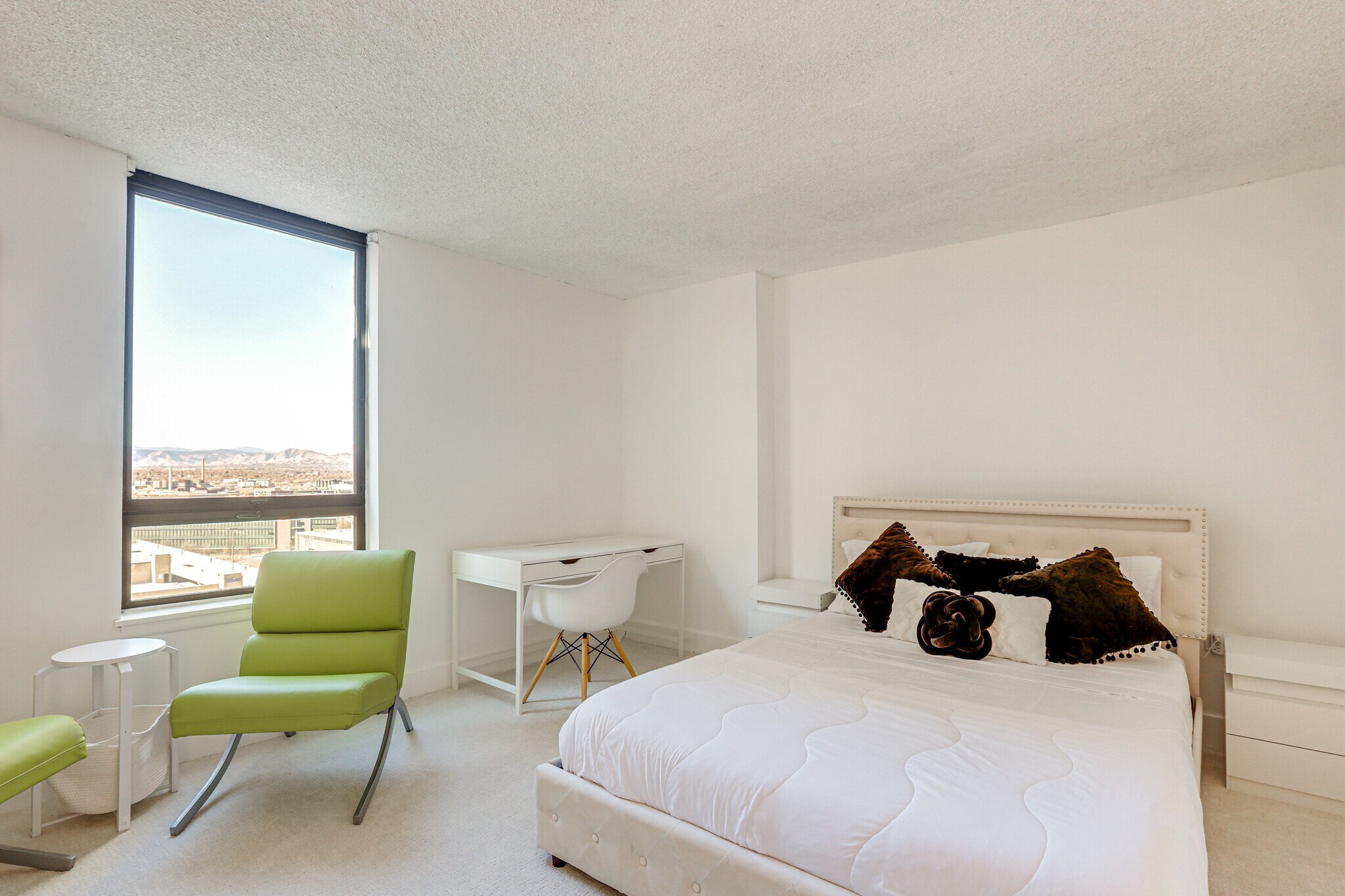 Building Photo - 1020 15th St