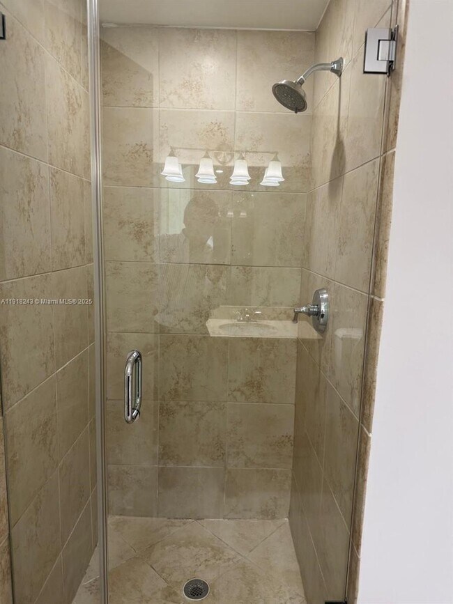 Building Photo - 1300 Ponce de Leon Blvd